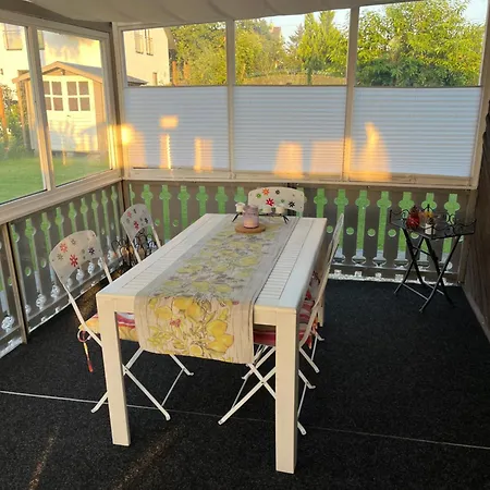 Casalino Di Anna أورانينبورغ